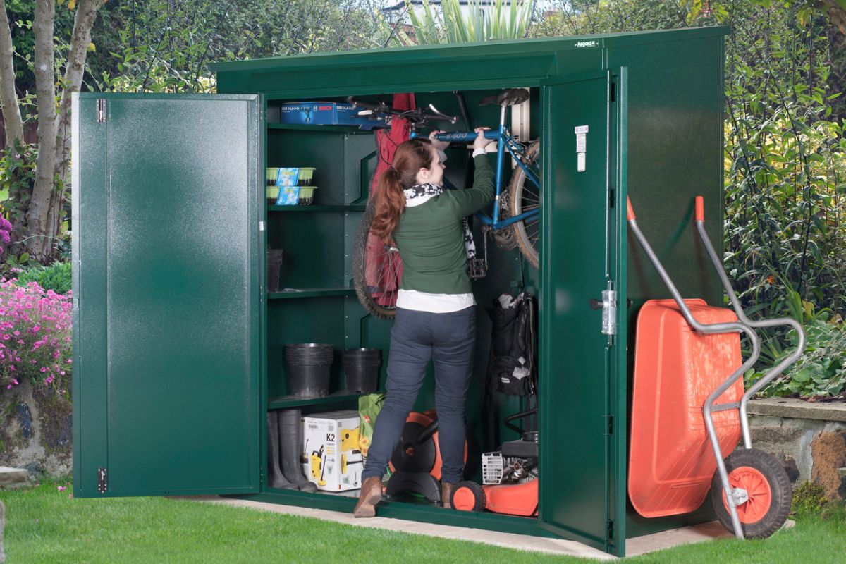 Asgard Trojan Plus 6ft 9"x 3ft 2" Metal Garden and Bike Shed - 5 point locking