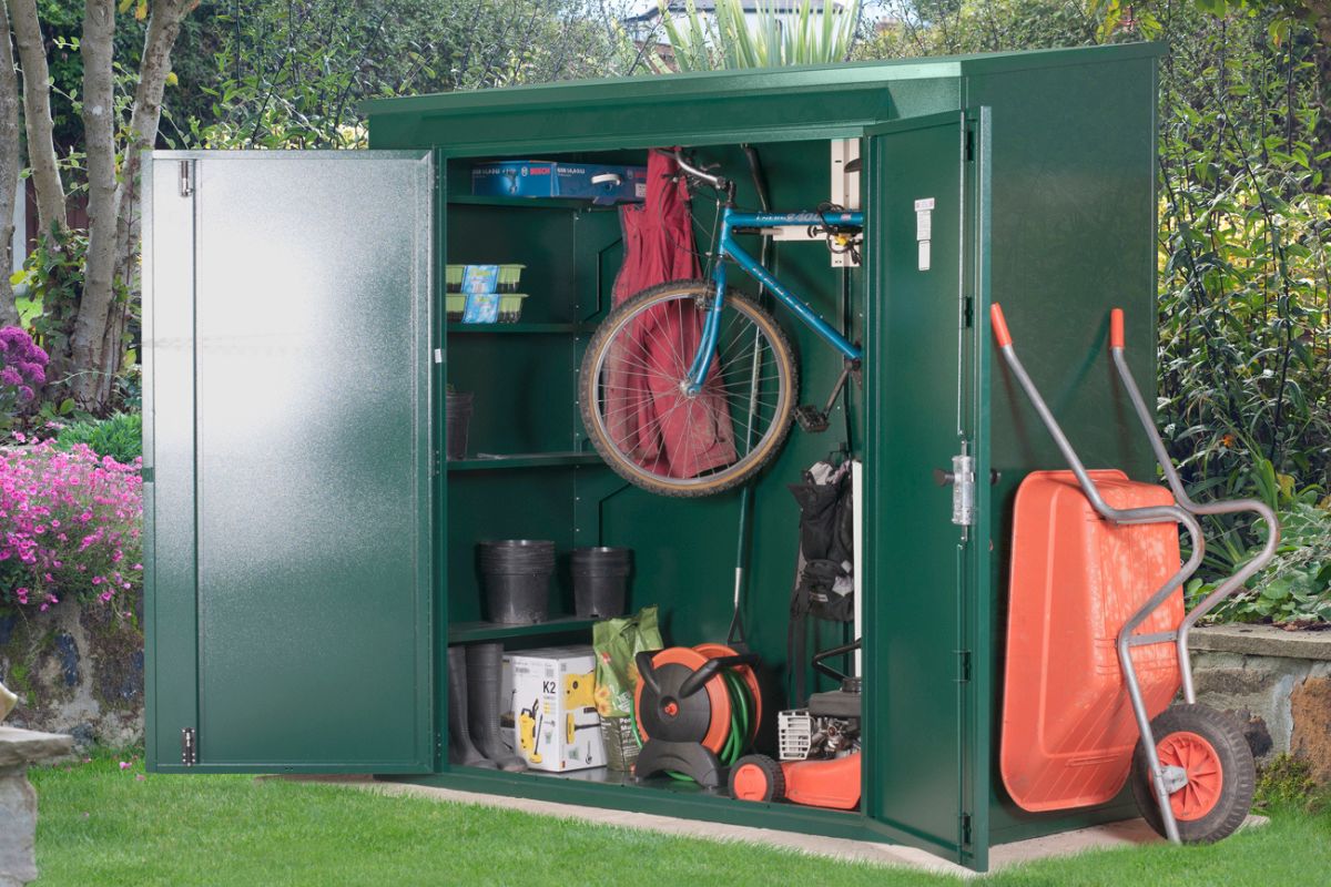 Asgard Trojan Plus 6ft 9"x 3ft 2" Metal Garden and Bike Shed - 5 point locking