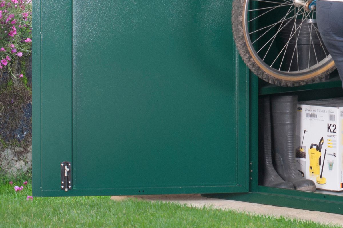 Asgard Trojan Plus 6ft 9"x 3ft 2" Metal Garden and Bike Shed - 5 point locking
