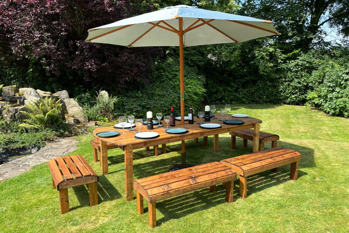 Charles Taylor - Knights Ten Seater Table Set