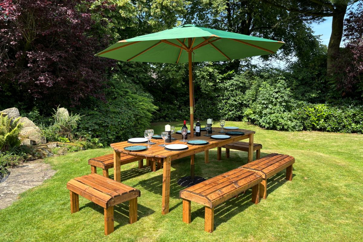 Charles Taylor - Knights Ten Seater Table Set