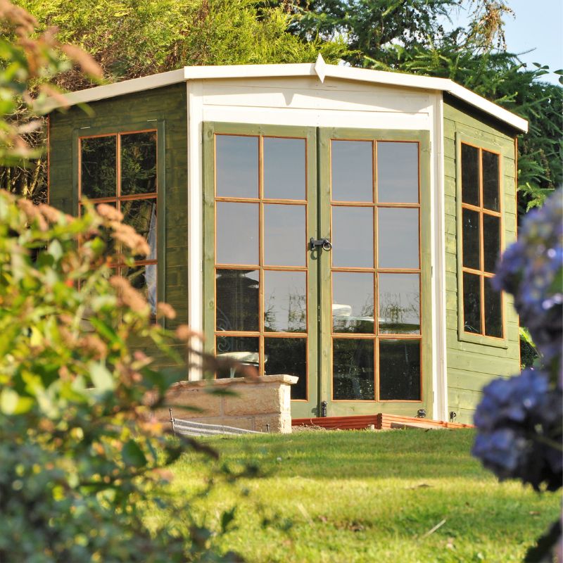 Shire Hampton Spec change to T&G Roof 7x7 Summerhouse