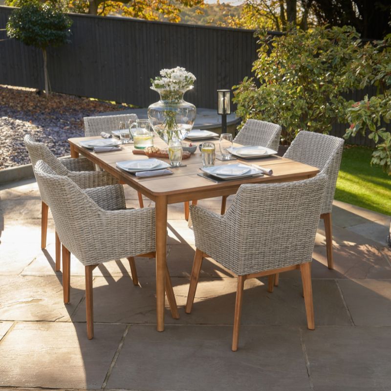 Larissa Light Kubu Grey Outdoor Dining Set