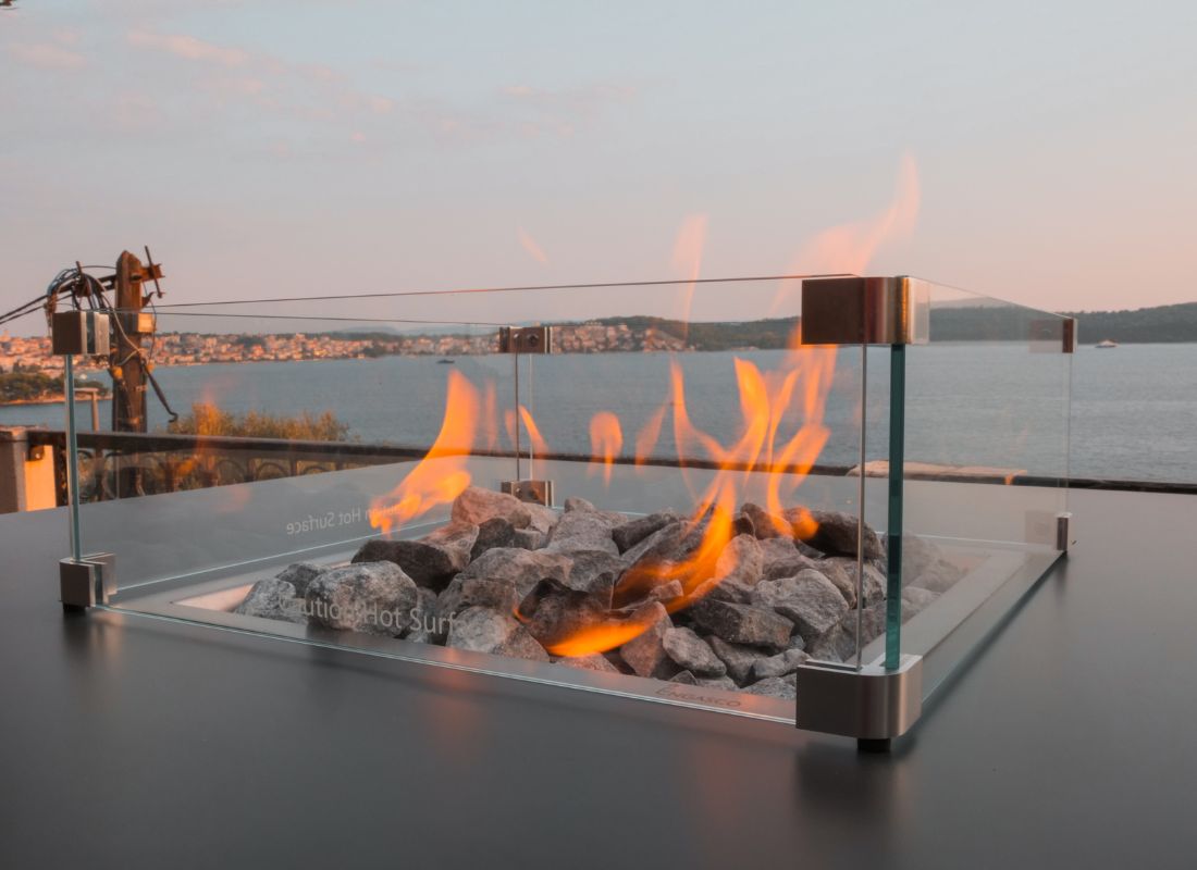 Engasco Slava Low 90cm2-120cm2 Fire Table