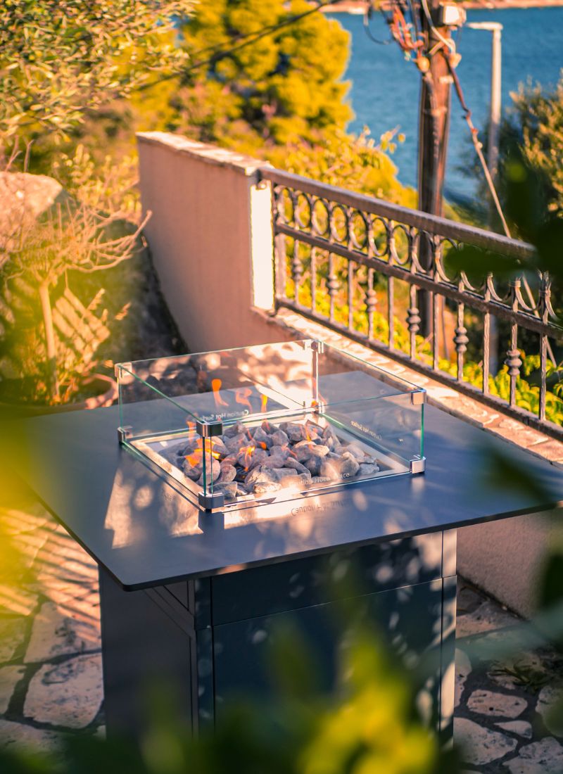 Engasco Slava Low 90cm2-120cm2 Fire Table
