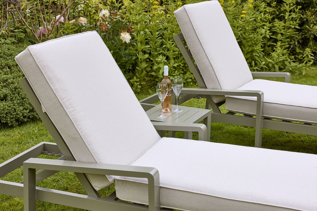 HEX Living Tutbury Footstool Garden Loungers Set with Side Table