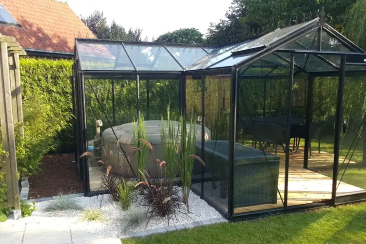 ACD Premium Greenhouse Living Room Babette – T Shape – 17ft x 12ft - Installation Available