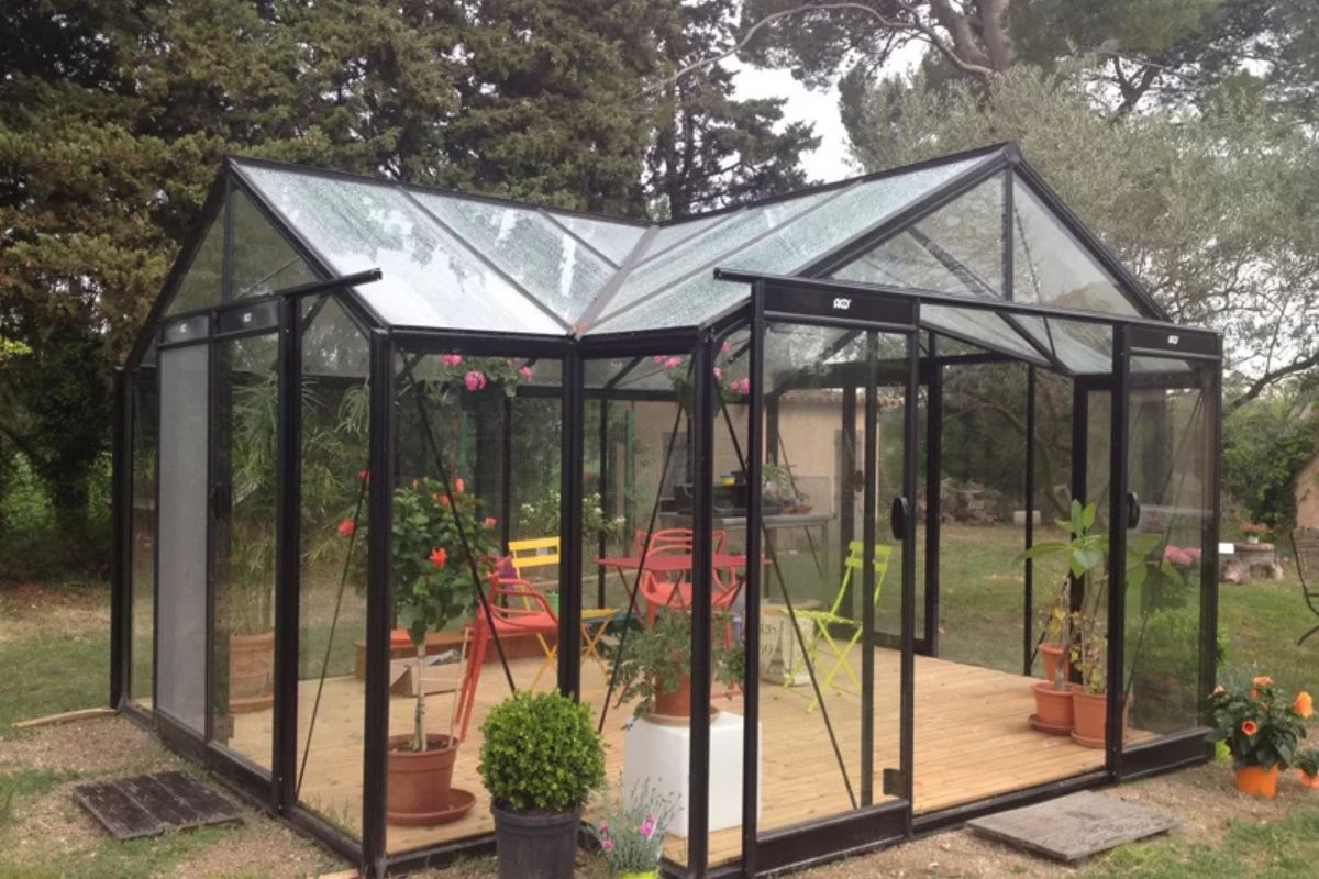 ACD Premium Greenhouse Living Room Héléne – T Shape – 15ft x 12ft
