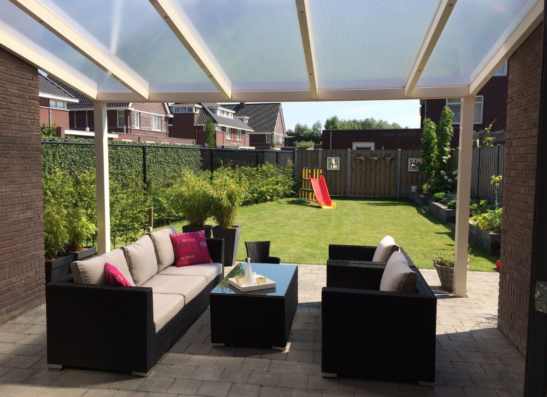 Deponti Bosco Aluminium Veranda with Polycarbonate Roof