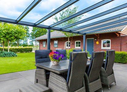 Deponti Pigato Aluminium Veranda with Glass Roof