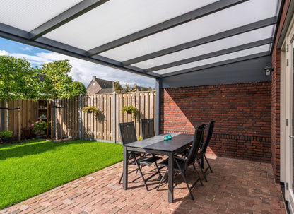 Deponti Giallo Aluminium Veranda with Polycarbonate Roof